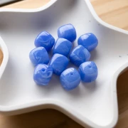 Perle irregolari a forma di cubo 16x17 mm - Acrilico opaco - Blu reale marmorizzato x10