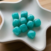 Perle cubiche irregolari 16x17 mm - Acrilico opaco - Blu turchese marmorizzato x10