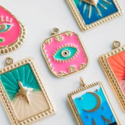 Pendente a forma di occhio rettangolare 20x16mm Resina epossidica 304 Acciaio inossidabile Dorato Fucsia x1