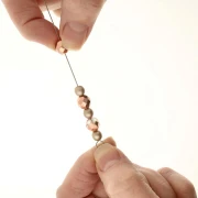 Ago per perline da 25 cm con cruna ad uncino x1