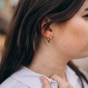 Orecchini a cerchio tondo martellato 18 mm - filo 2,5 mm - acciaio 316L e 201 placcato oro x2