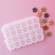 Stampo in silicone Géa Creations per ciondoli a forma di fiore da 15 e 17 mm