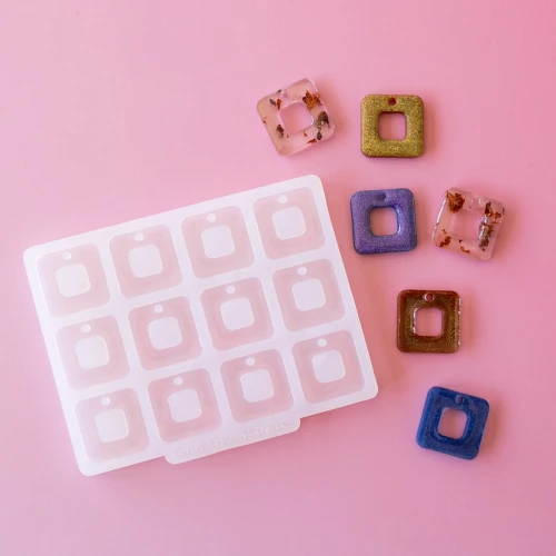 Stampo in silicone Géa Creations per ciondoli quadrati cavi 20 mm