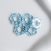 Ciondolo a fiore in acrilico da 14 mm - Azzurro trasparente - Glitter argento