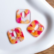 Pendente quadrato in acetato, cavo 21 mm - Trasparente marmorizzato - Rosa intenso - Arancione