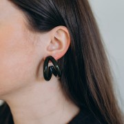 Orecchini a doppio cerchio 35,5 mm in resina - Verde scuro x2