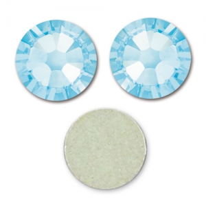 Strass da incollare Swarovski mm. 1,8 Aquamarine x36