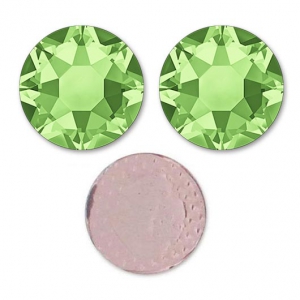 Strass Hotfix Swarovski mm. 3 Peridot x36