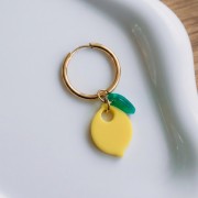Ciondolo a forma di limone e foglia 15x11 mm in acetato - Giallo opaco - Verde x1