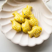 Perla pesce in ceramica 27x20 mm - Giallo - Bianco x1