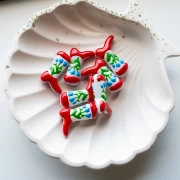 Perla Santiag - Stivale da cowboy 24x17 mm in vetro - Motivo floreale - Rosso - Blu