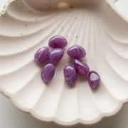 Perle irregolari 13,5x9 mm in resina opaca - Viola marmorizzato x8