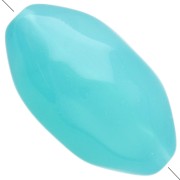 Perla di oliva irregolare martellata 30x18 mm in resina traslucida - Blu Caraibi x1