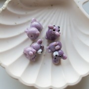 Perlina orsetto in vetro opaco 19x14 mm - Viola marmorizzato x1