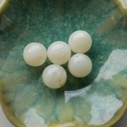 Perle acriliche rotonde traslucide da 15,5 mm - Avorio marmorizzato x5