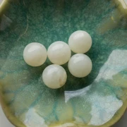 Perle acriliche rotonde traslucide da 15,5 mm - Avorio marmorizzato x5