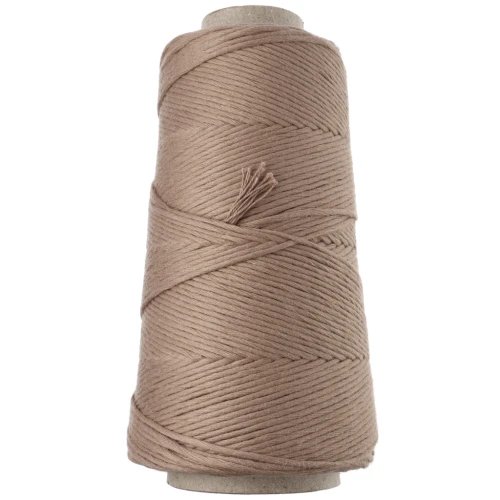 Gomitolo di filo di cotone per macramè Organic Cotton Detox XL pettinato - Mocca x200 m
