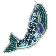 Pendente a forma di balena 81x27 mm in perle ricamate - Blu multicolore x1