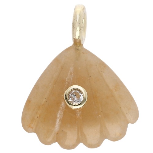 Pendente a forma di conchiglia 27x22 mm con pietra semipreziosa e ossido di zirconio, calcedonio giallo