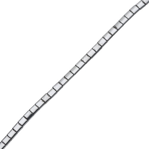 Perla quadrata piatta a 2 fori 5x5x1,9 mm, imitazione ematite, x 39,5 cm
