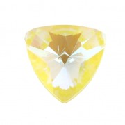 Cabochon triangolare Swarovski 4799 da 9 mm Crystal Sunshine Delite x 1|raw }}
