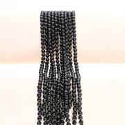 Perla rotonda sfaccettata da 4 mm in pietra semipreziosa - Spinello nero x 38 cm