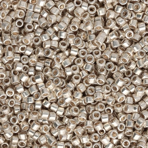 Toho Treasures 1,8 mm TO1T558 - Alluminio zincato x8g