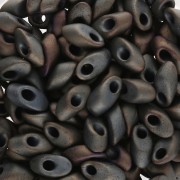 Dark Olivine - Magatama lungo Miyuki 4x7 mm LMA-2013 - Metallizzato, olivina scura, iride opaca x10g Magatama lungo Miyuki 4x7 mm LMA-2013 - Metallizzato, olivina scura, iride opaca x10g