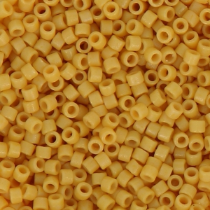 Miyuki Delica Duracoat 11/0 DB2102 - Banana opaca tinta x8g