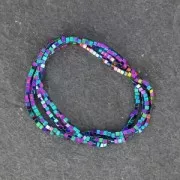 Mini cubetti di ematite mm.1.4 Iris x cm.40