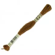 Filo da ricamo DMC Mouliné Spécial 117 MC Terracotta (433) x8m