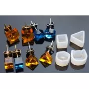 Stampo silicone per realizzare 2 cabochons quadrati a fondo piatto 7mm in resina