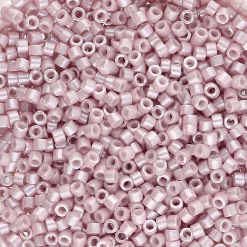 Miyuki Delica 11/0 DB1534-1 - Rosa pallido opaco Ceylon x8g