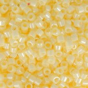 Miyuki Delica 11/0 DB1531 - Opaque Pale Yellow Ceylon x8g|raw }}