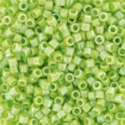 Miyuki Delica 11/0 DB0169 - Opaque Chartreuse AB pacchetto da100g