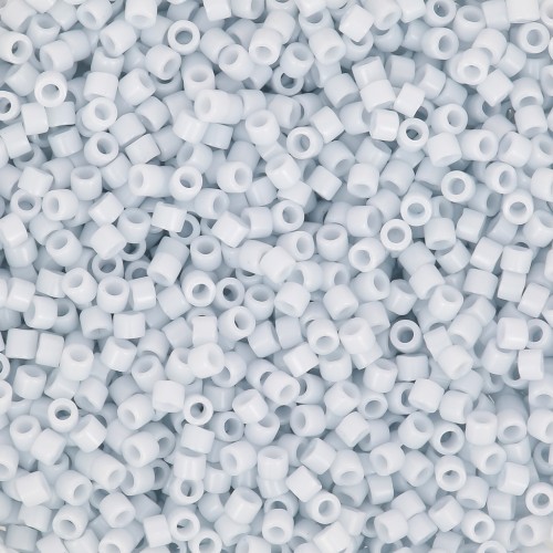 Miyuki Delica 11/0 DB0209 - Opaque Light Gray Luster pacchetto da 100g