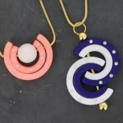 Polaris Ferro di cavallo - mezzaluna strass 30mm Fuchsia x1