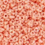 Spacer triangolare Miyuki 2,8 x 1,3 mm SPTR28-0596-1 - Opaco Tea Rose Luster x 10 g