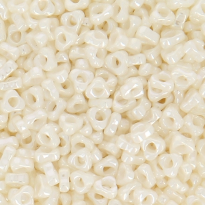 Spacer Triangle Miyuki 2.8x1.3 mm SSPTR28-0592 - Antique Ivory Pearl Ceylon x10g