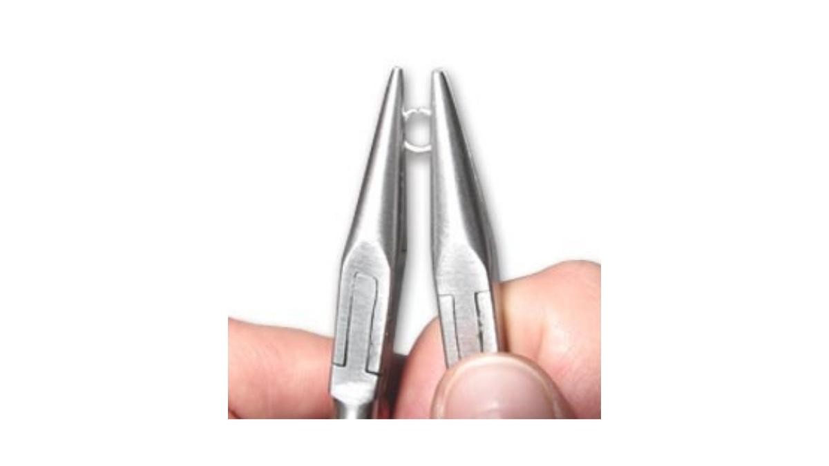 Aprire un anellino : Tappa 1 Aprire un anellino : Tappa 1