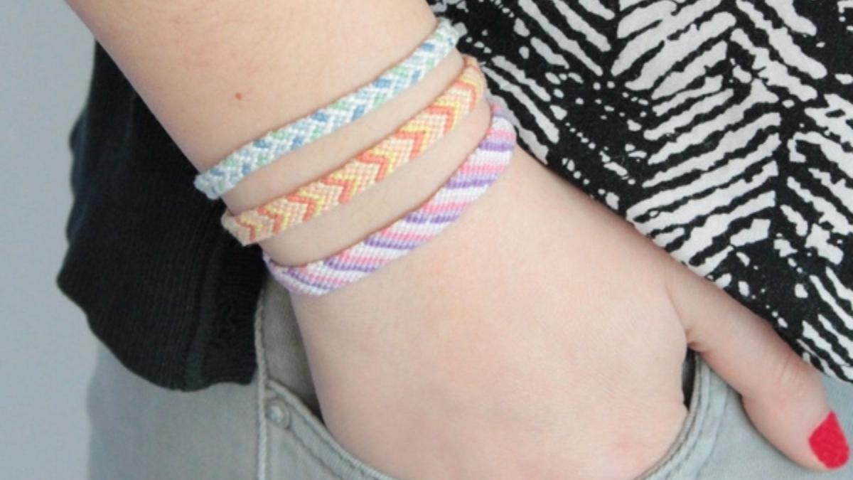 Imparare a fare il nodo del bracciale brasiliano