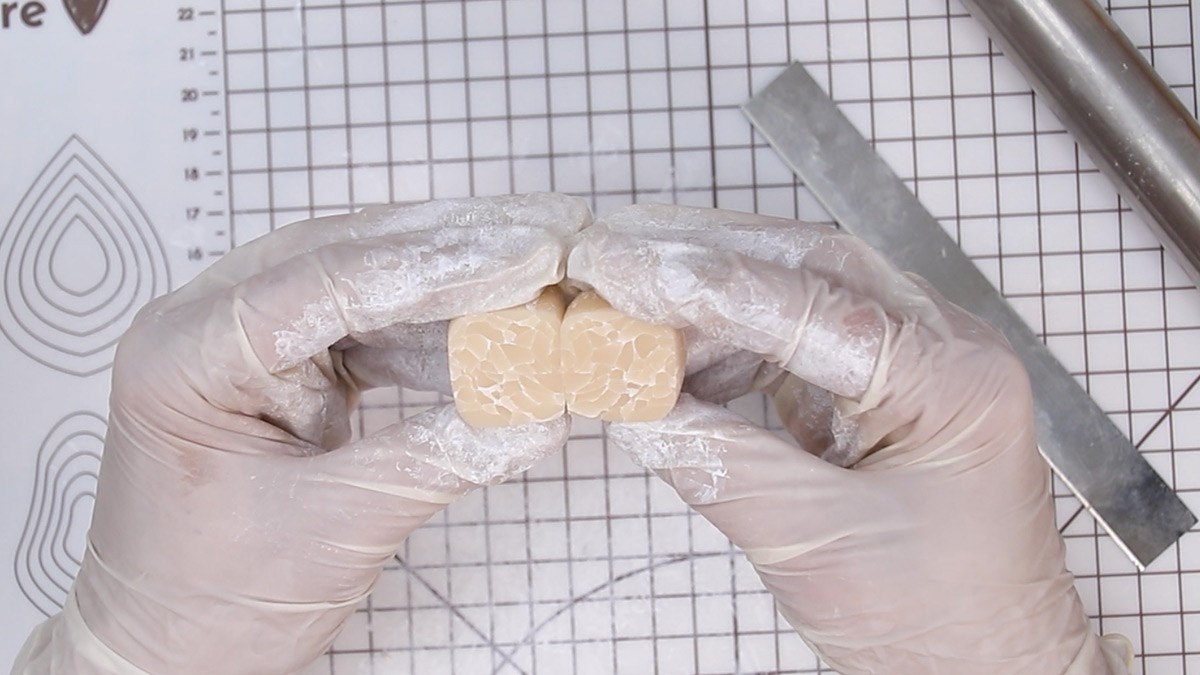 Impara come creare un effetto marmo bianco in polimero : Tappa 4