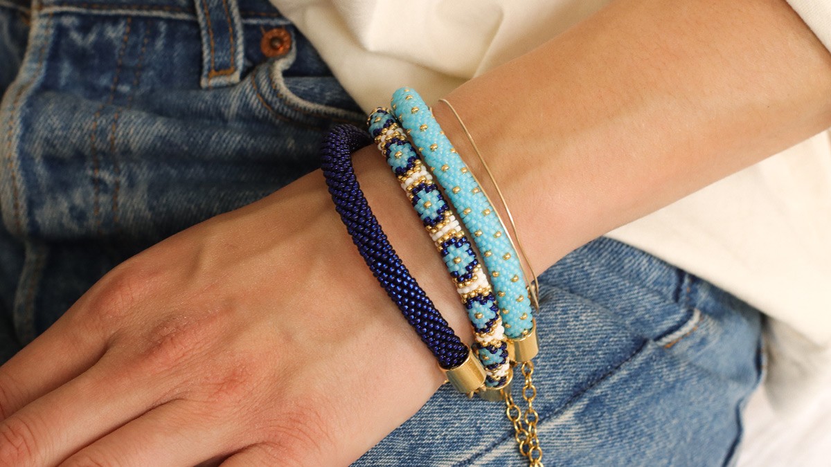 Come uncinetto gioielli spirale?