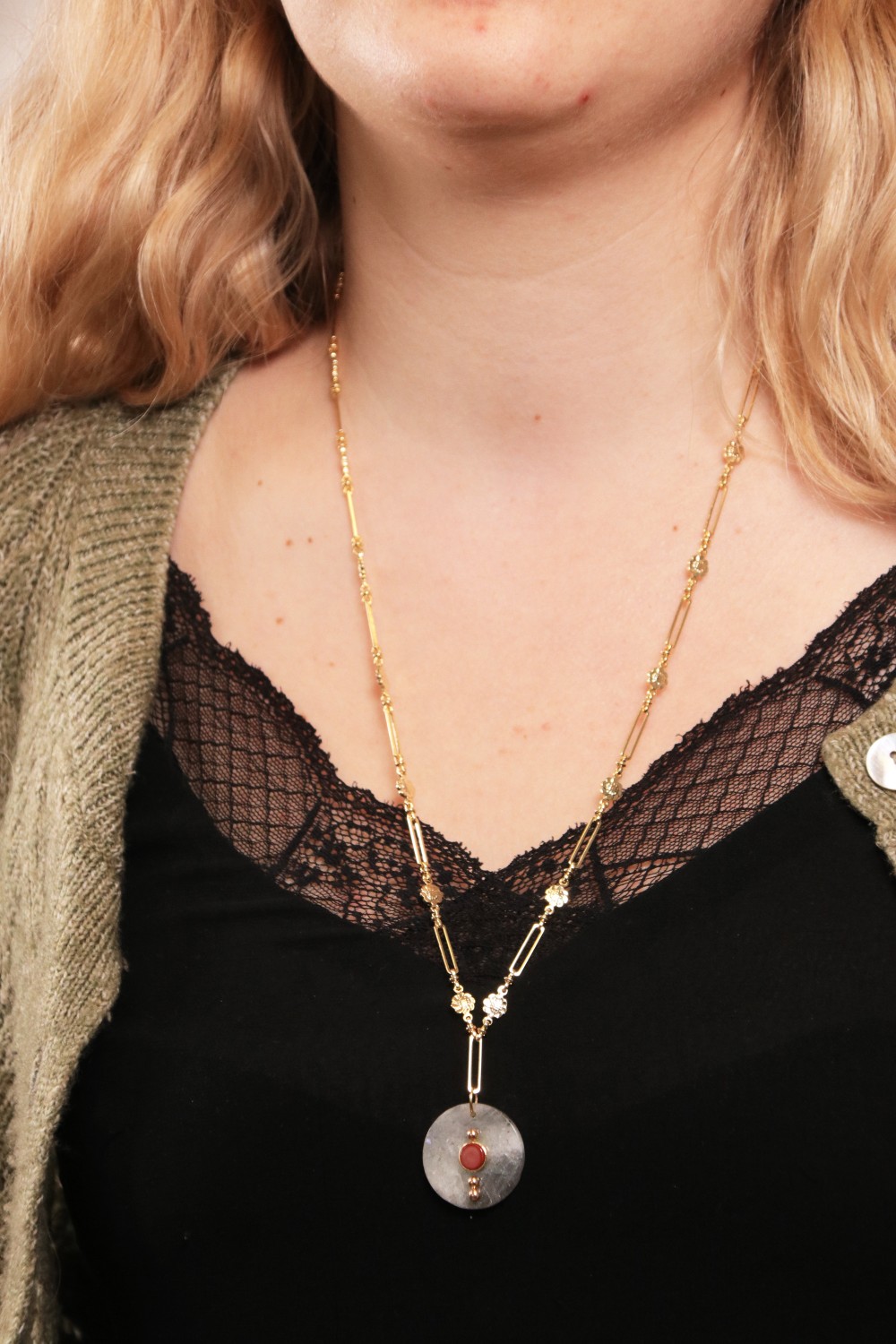 Schema Come integrare gli elementi nella pietra preziosa? Schema Come integrare gli elementi nella pietra preziosa?