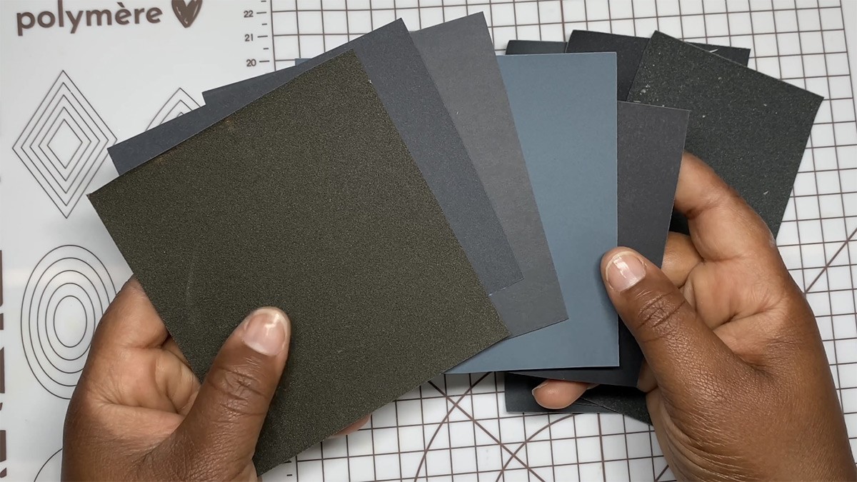 Come si carteggia la resina? : Tappa 4