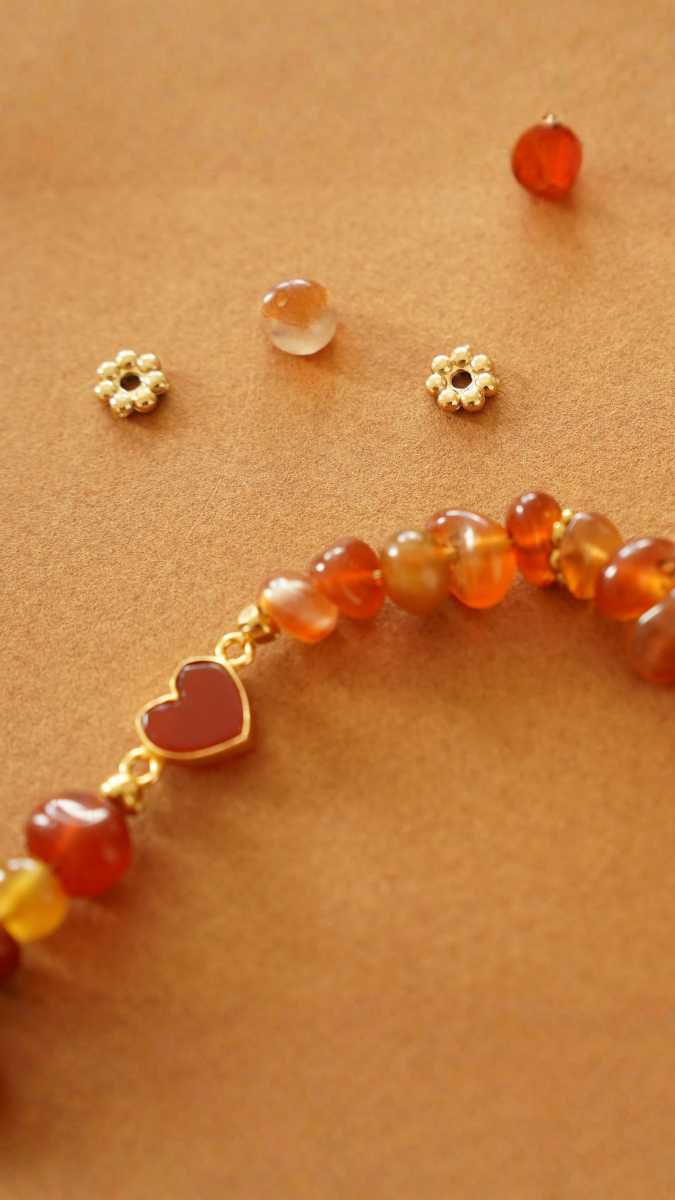 Schema Idee per i gioielli: quali pietre semipreziose indossare in inverno?