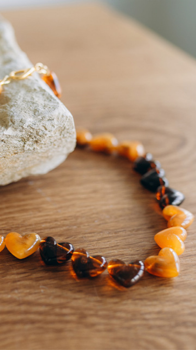 Schema 8 idee di gioielli fai da te con perle di resina Schema 8 idee di gioielli fai da te con perle di resina