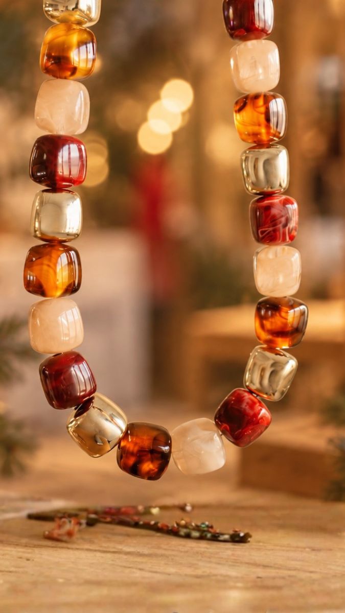 Schema 10 gioielli di tendenza da vendere a un mercatino di Natale