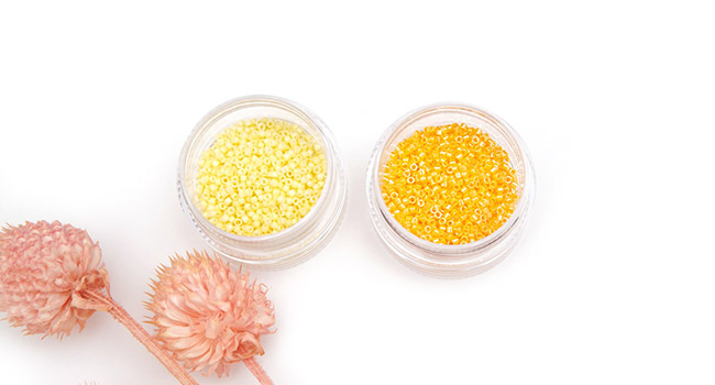 jaune beurre et jaune canari