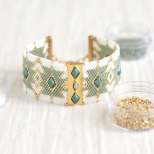Bracelet peyote avec rocailles Miyuki Cloud Dancer